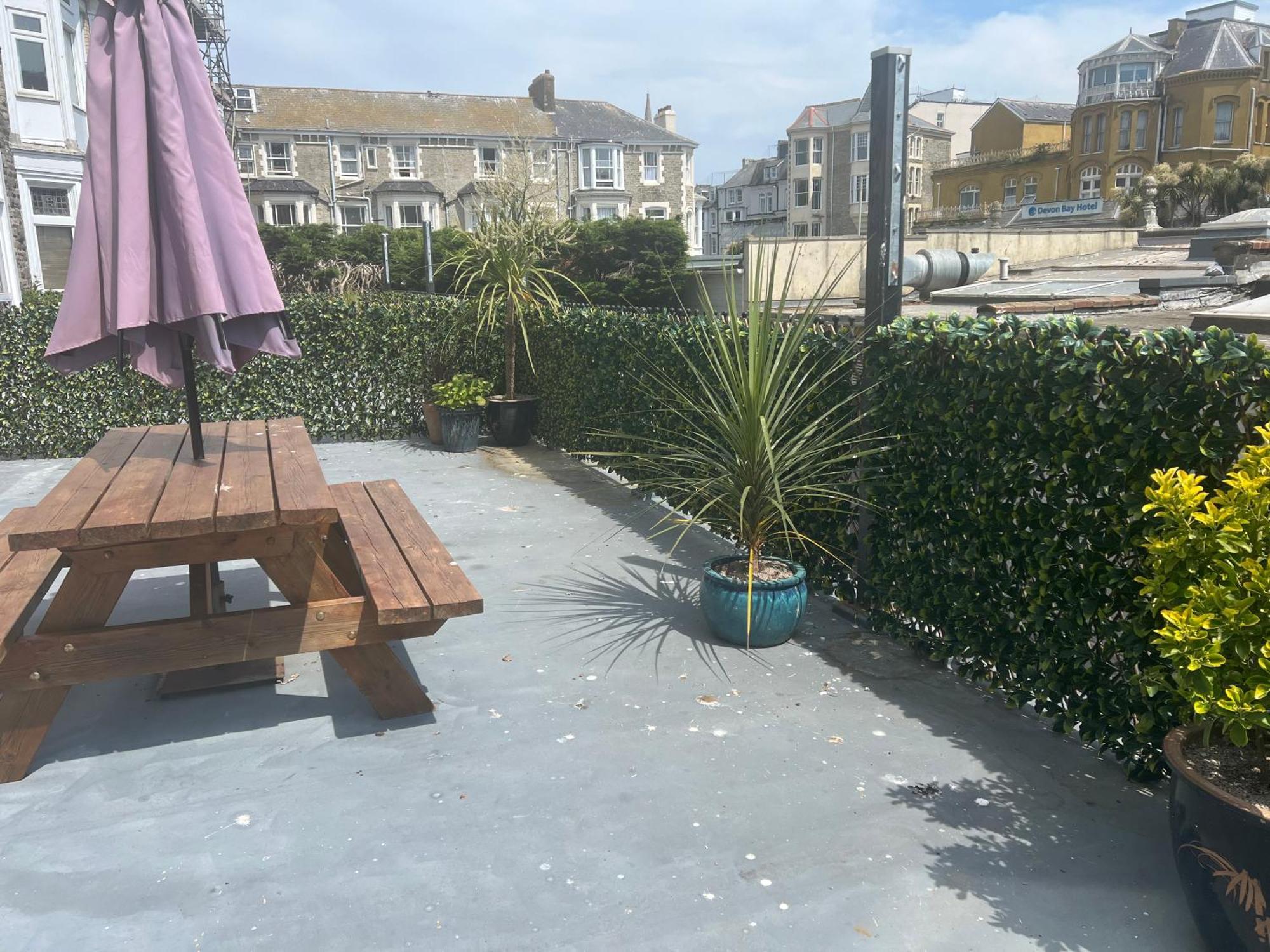 Beautiful Apartment,No 1, With Parking Ilfracombe Bagian luar foto