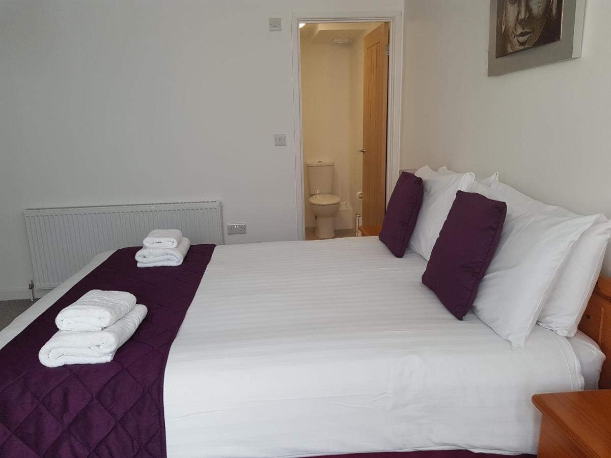 Beautiful Apartment,No 1, With Parking Ilfracombe Bagian luar foto