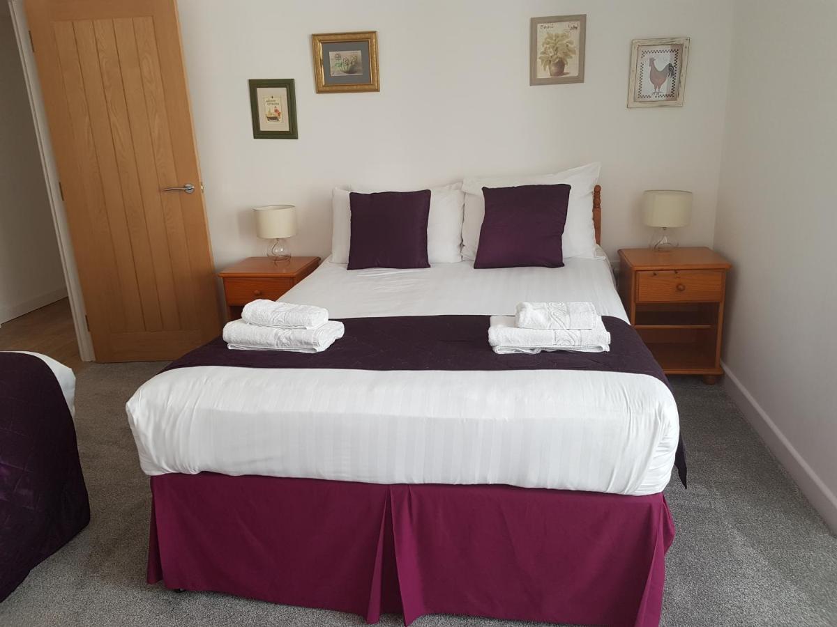 Beautiful Apartment,No 1, With Parking Ilfracombe Bagian luar foto